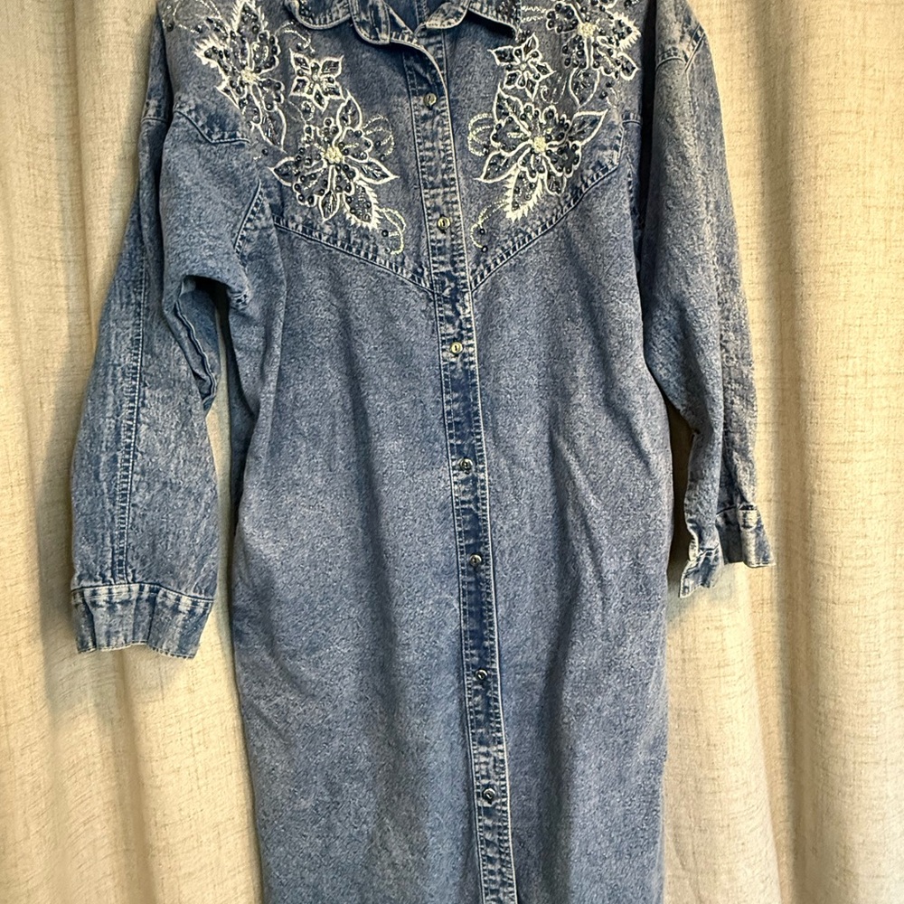 Vintage Western Denim Prairie Dress Embroidered Floral Snap Front Cottagecore